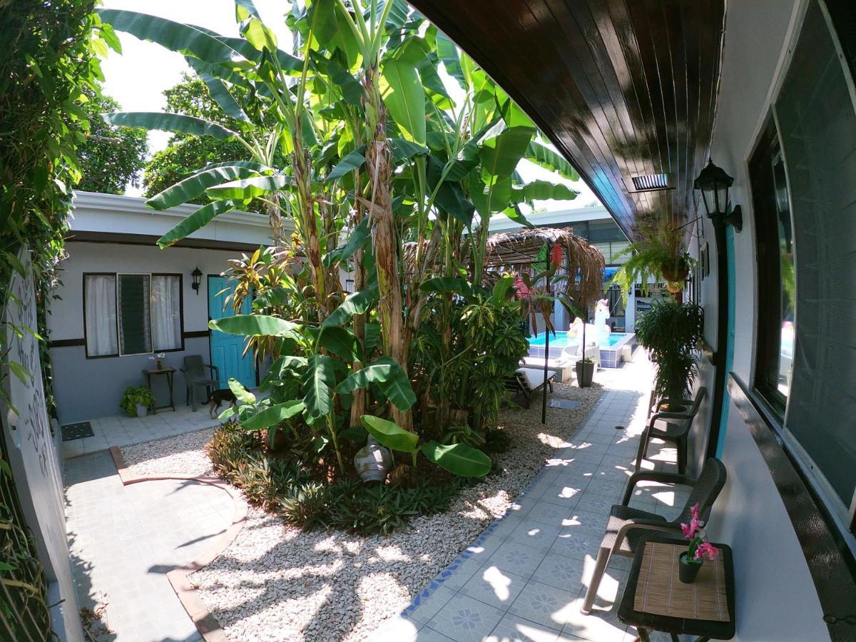 Hotel Perico Azul & Surf Camp Jacó Buitenkant foto